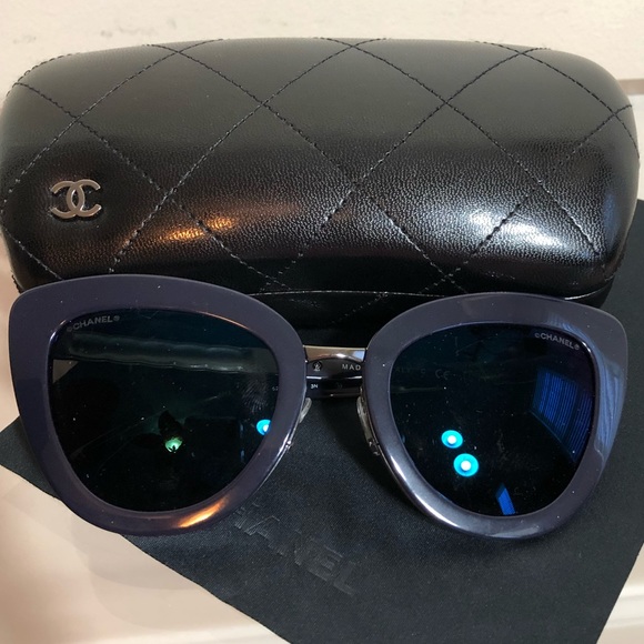 CHANEL Accessories Chanel Navy Sunglasses Wcase Cleaning Cloth